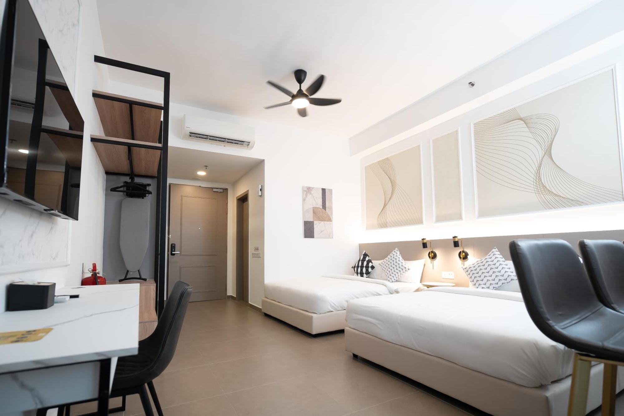 Mossaz Mana-Mana Suites Kuala Lumpur Petaling Jaya Ngoại thất bức ảnh