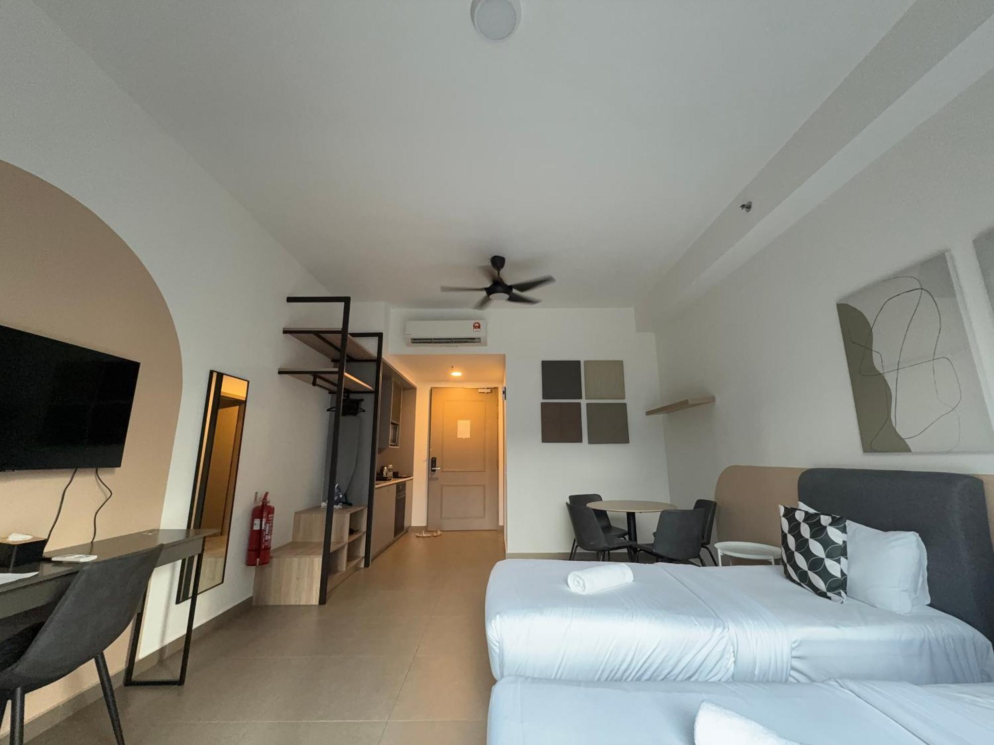 Mossaz Mana-Mana Suites Kuala Lumpur Petaling Jaya Ngoại thất bức ảnh
